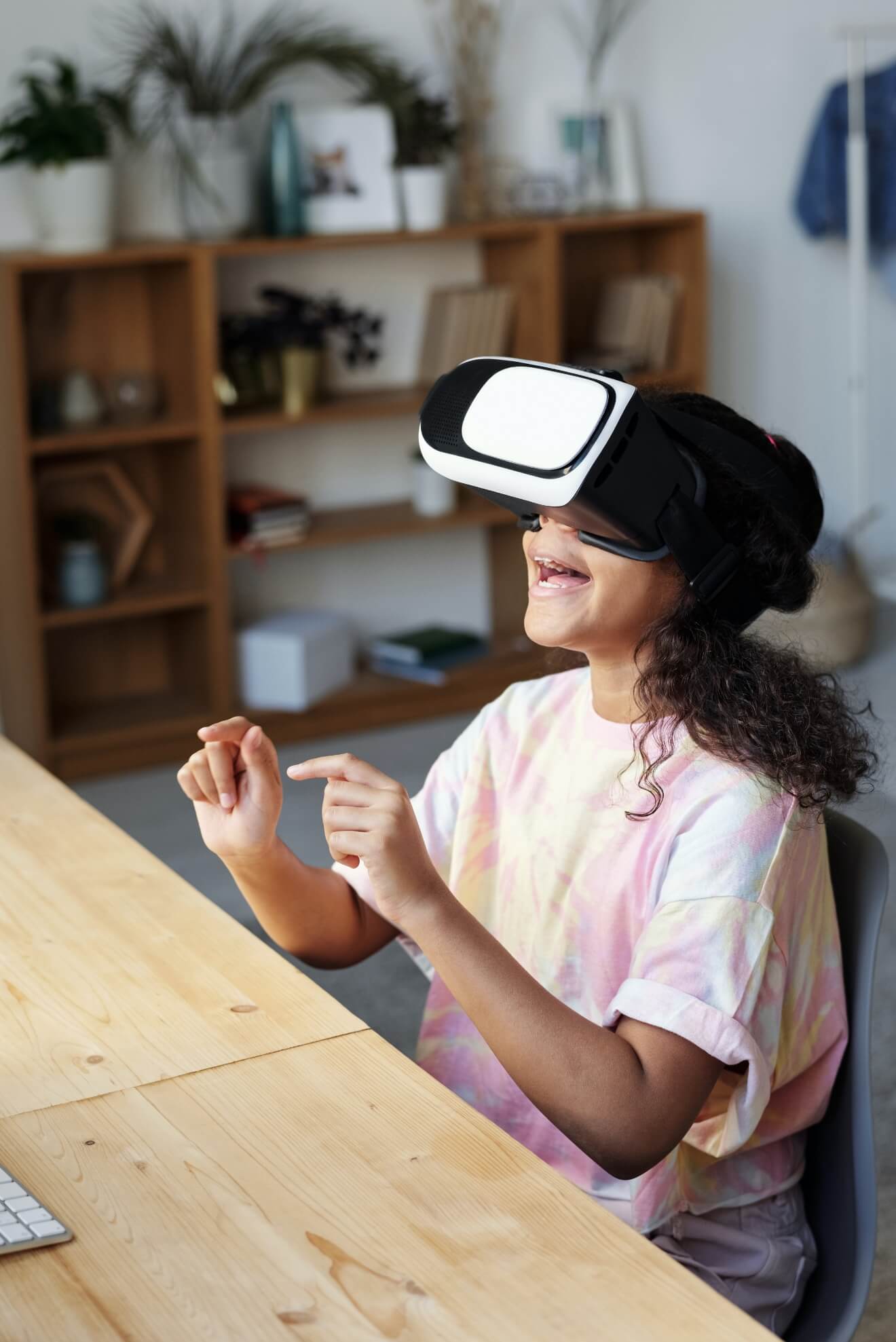 VRGENCE Virtual Reality headset